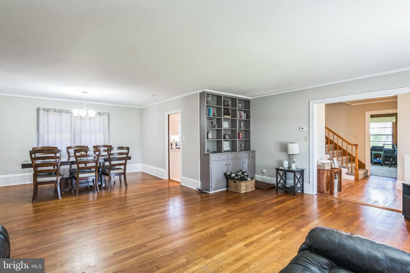 110 Ironshire Street photo 3