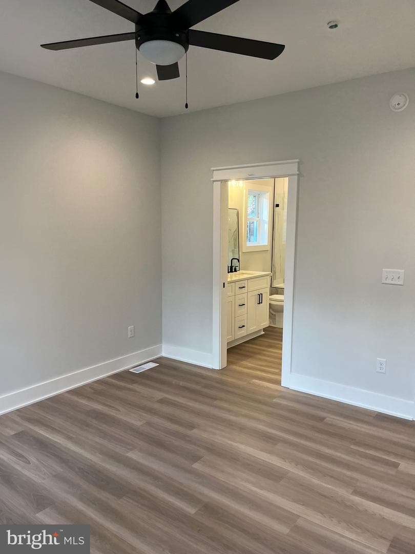123 Windjammer Road photo 24