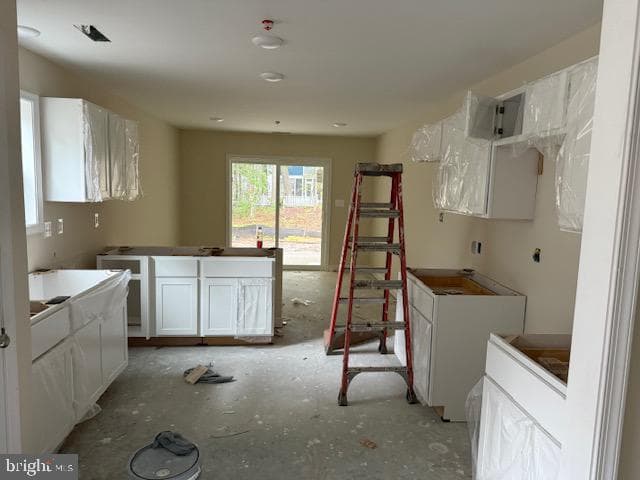 24 Admiral Avenue photo 2