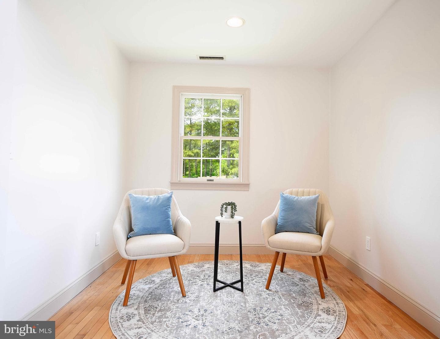 12217 Ocean Gateway photo 40
