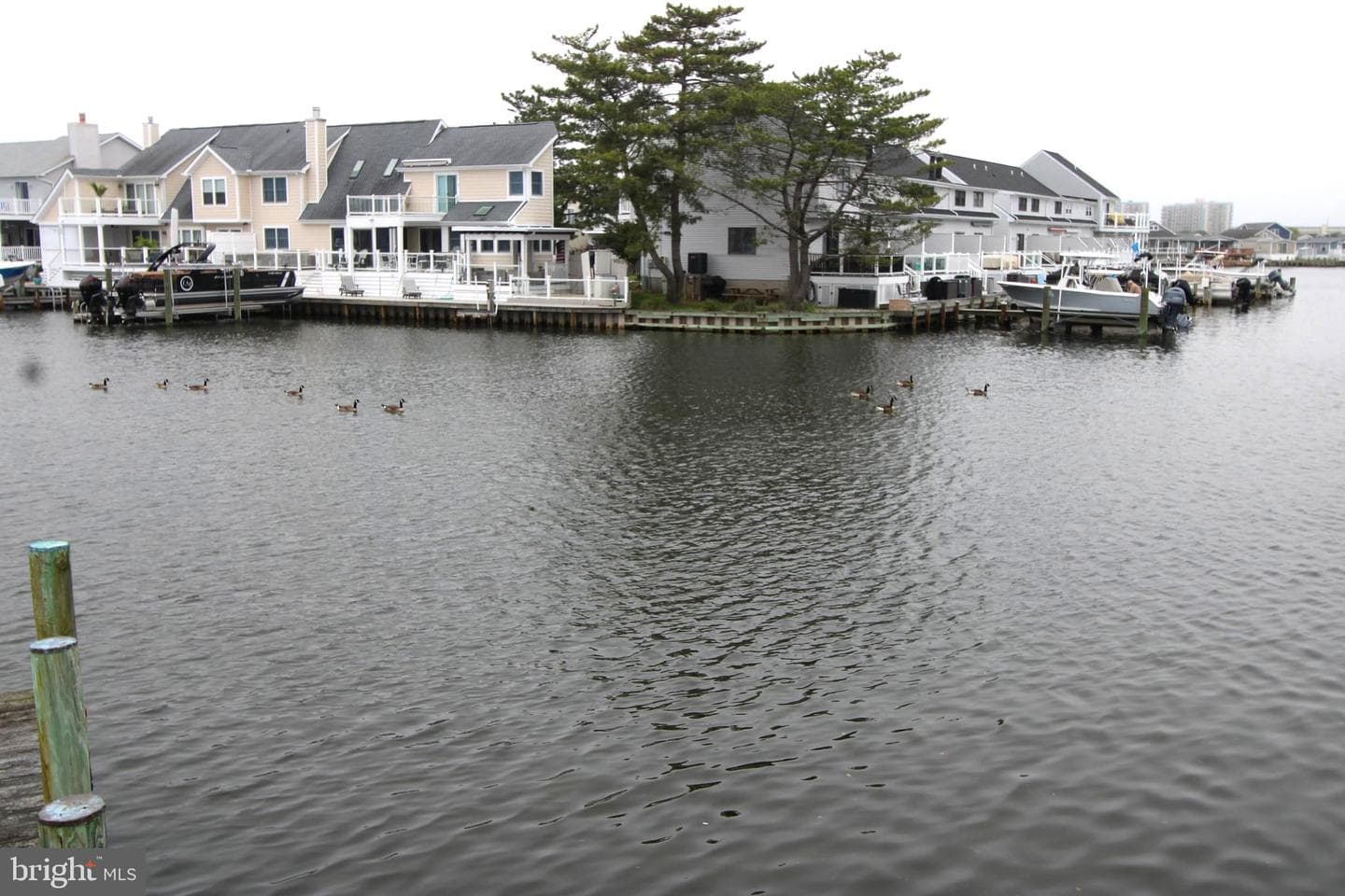 620 Gulf Stream Drive photo 2