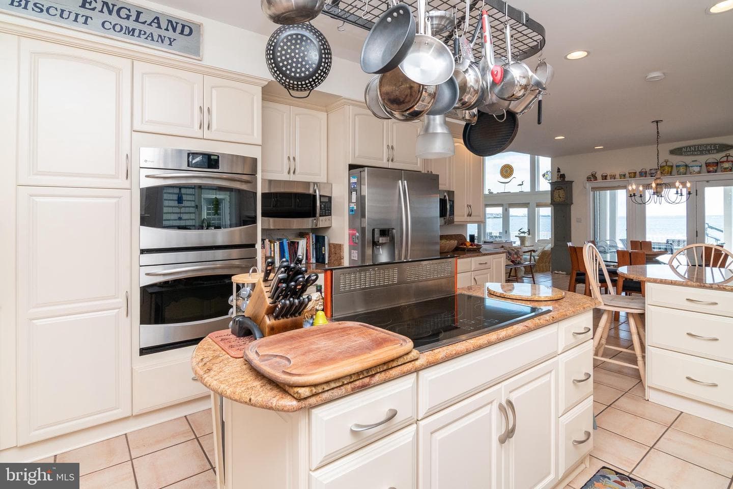 13525 Madison Avenue photo 16
