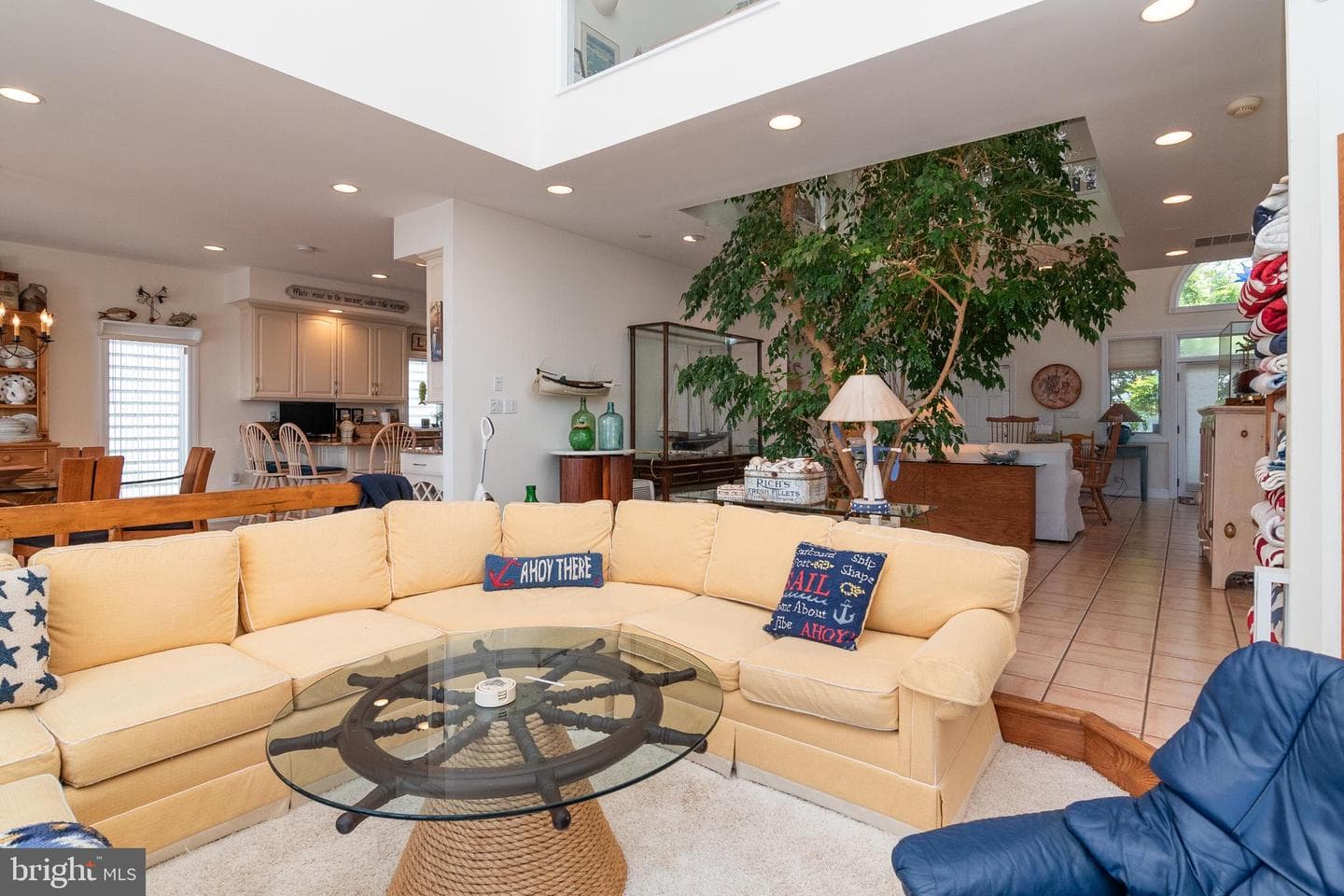 13525 Madison Avenue photo 24