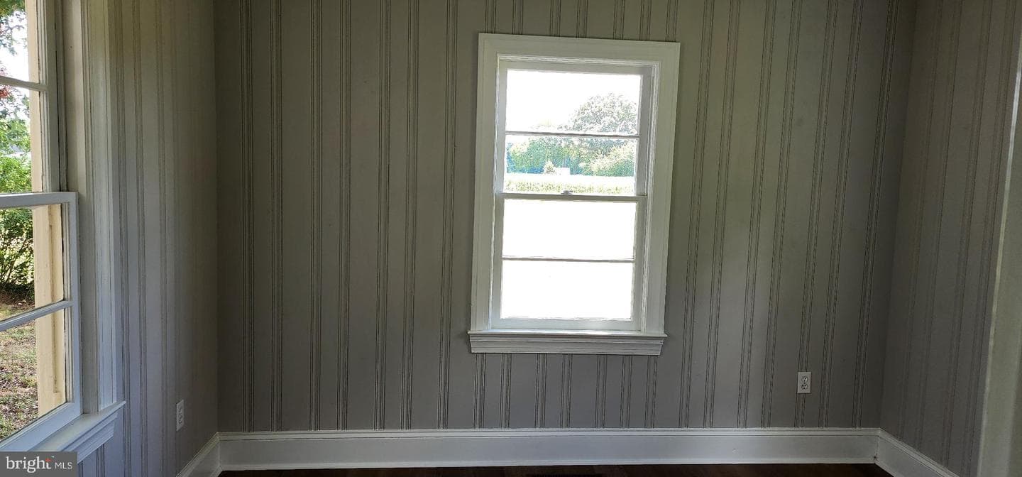 8432 Meadow Bridge photo 10