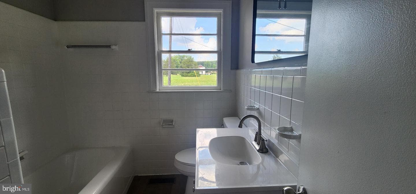 8432 Meadow Bridge photo 33