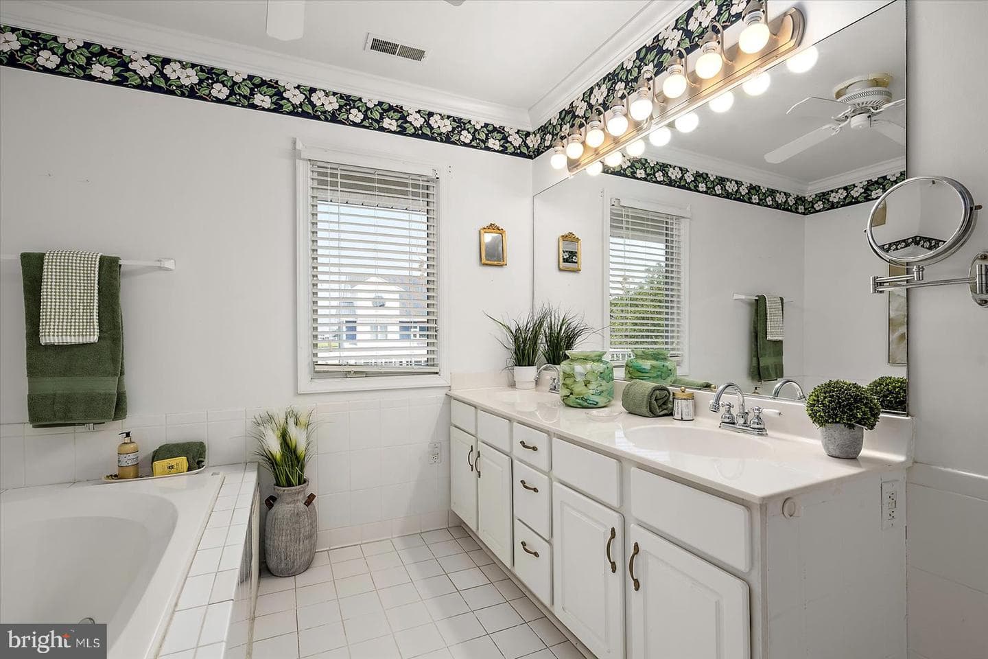 13506 Yellow Banks Court photo 57