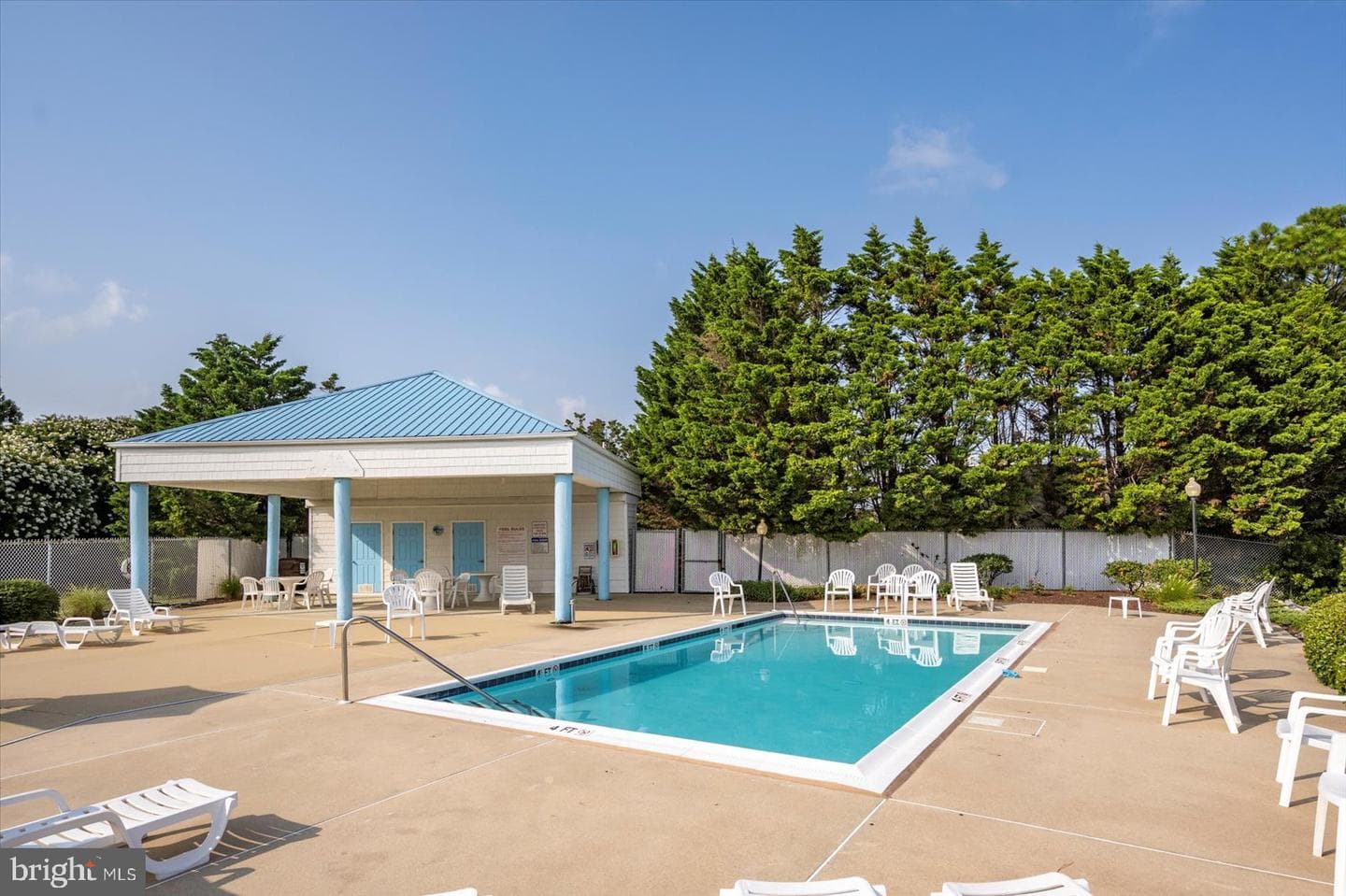 13506 Yellow Banks Court photo 98
