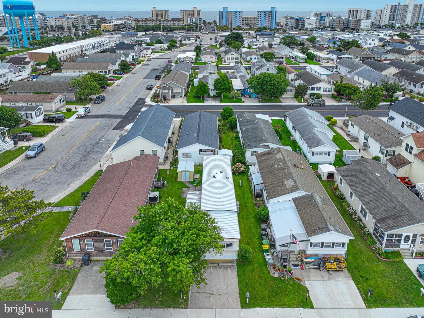 13334 Colonial Road photo 39