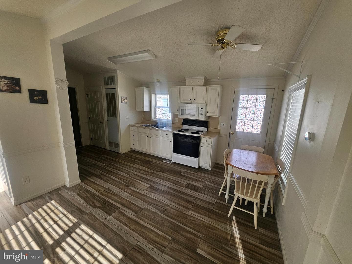 224 Flounder Lane photo 5