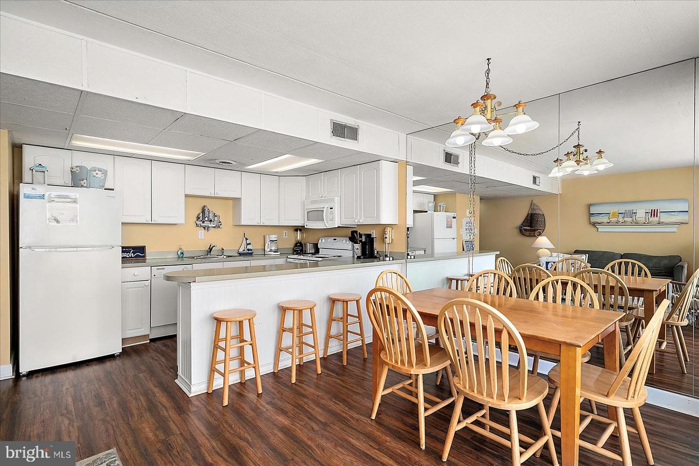 3001 Atlantic Avenue #808 photo 5