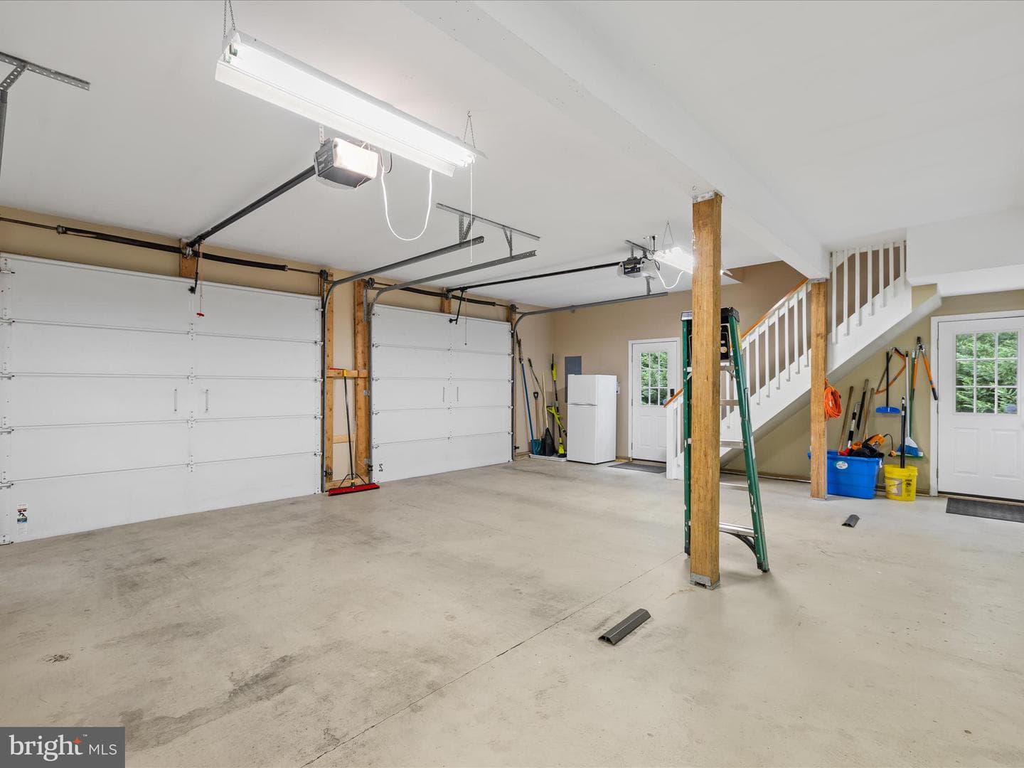 1619 Mercers Way photo 57