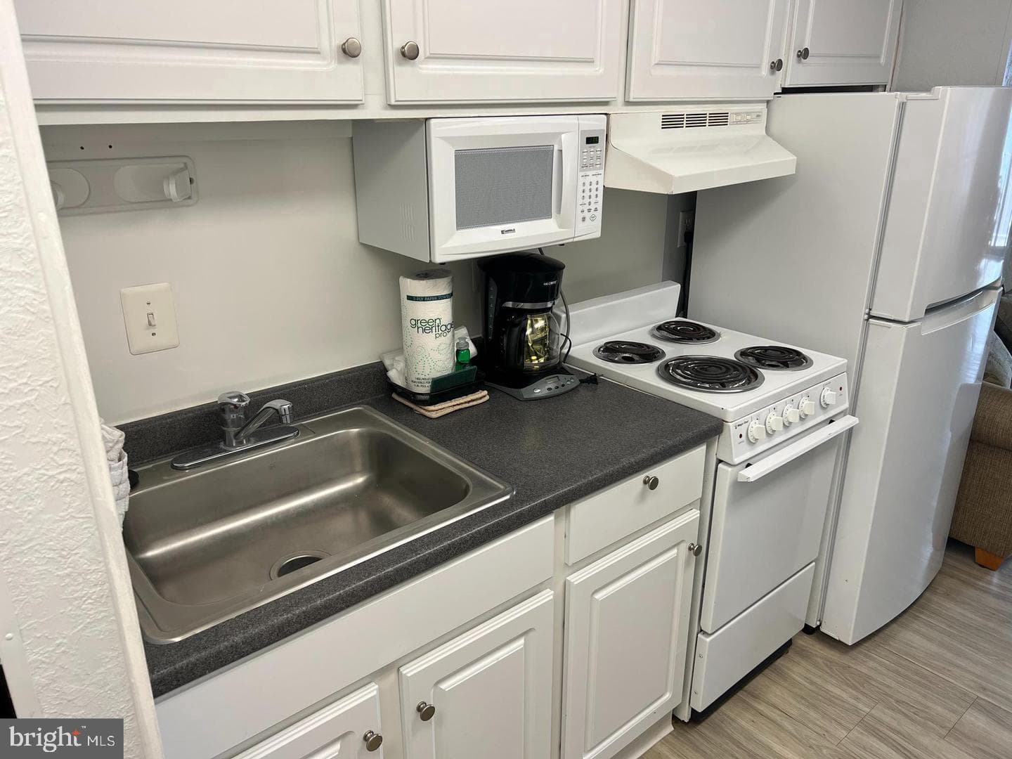 107 N Atlantic Ave #206 (Week 34) photo 4