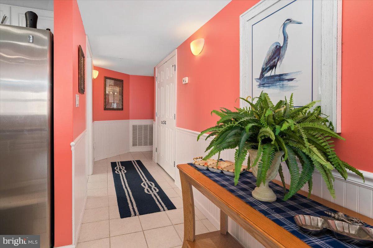 107 Somerset Street #204 photo 19