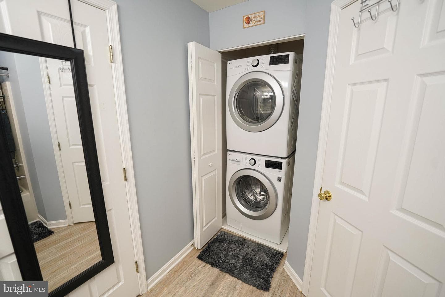 11421 Manklin Creek Road #4 photo 36