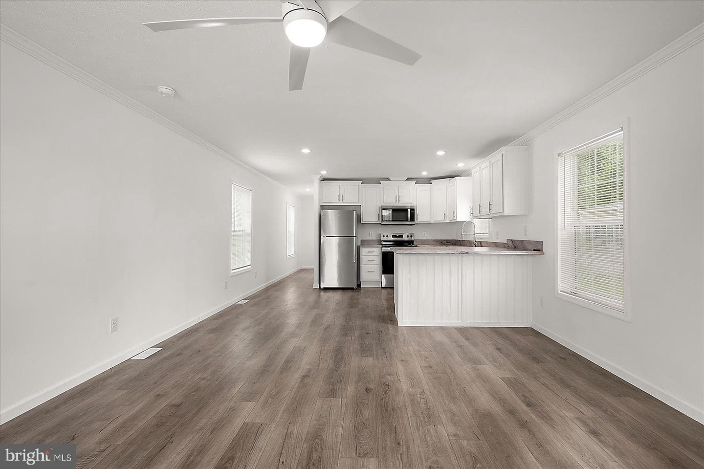 9814 Salt Life Lane photo 6