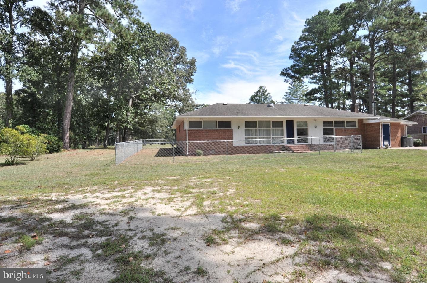 18 Greenway Avenue photo 7
