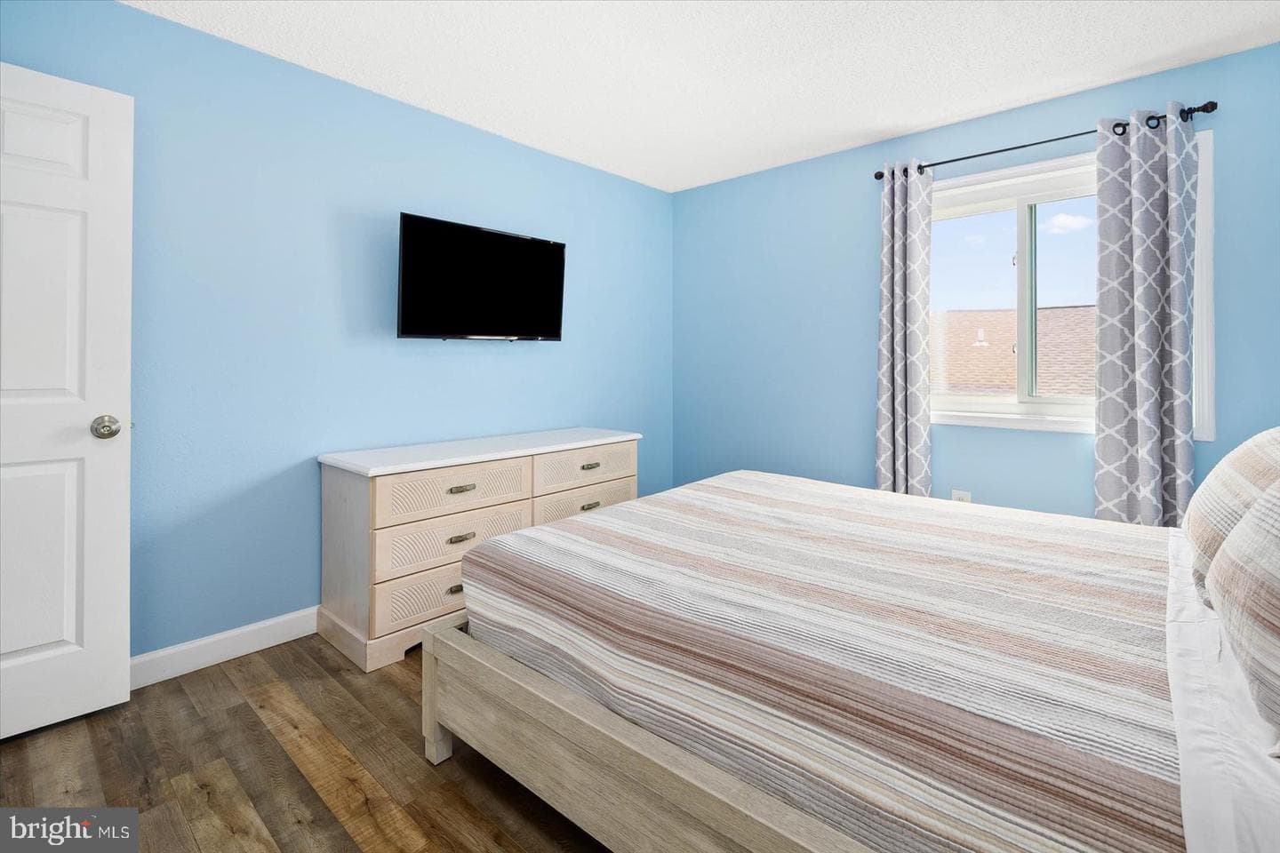 507 Robin Drive #304 photo 17