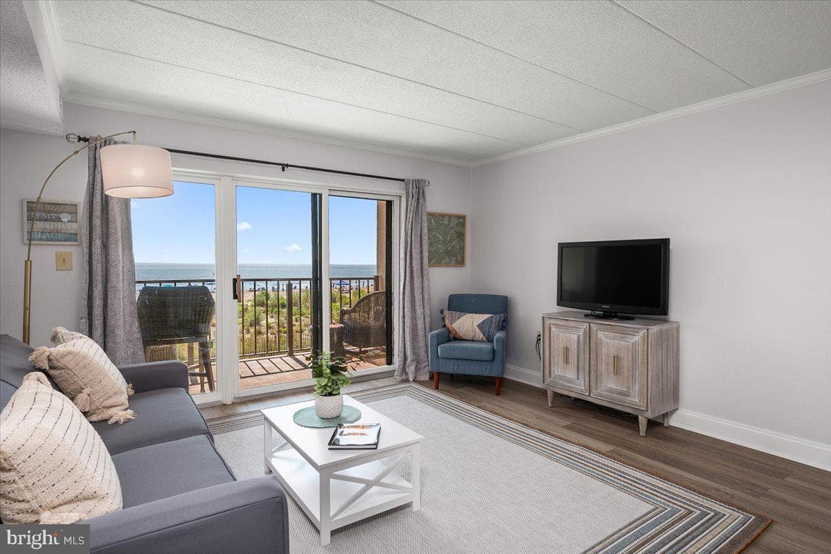 10002 Coastal Highway #105 photo 4