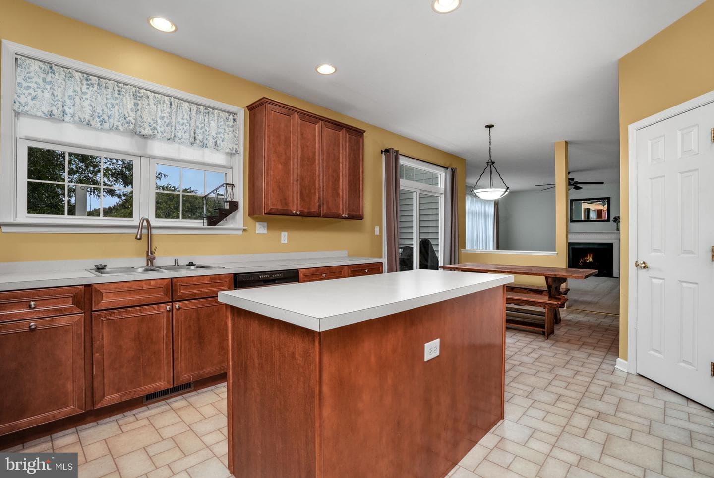 2745 Stockton Road photo 19