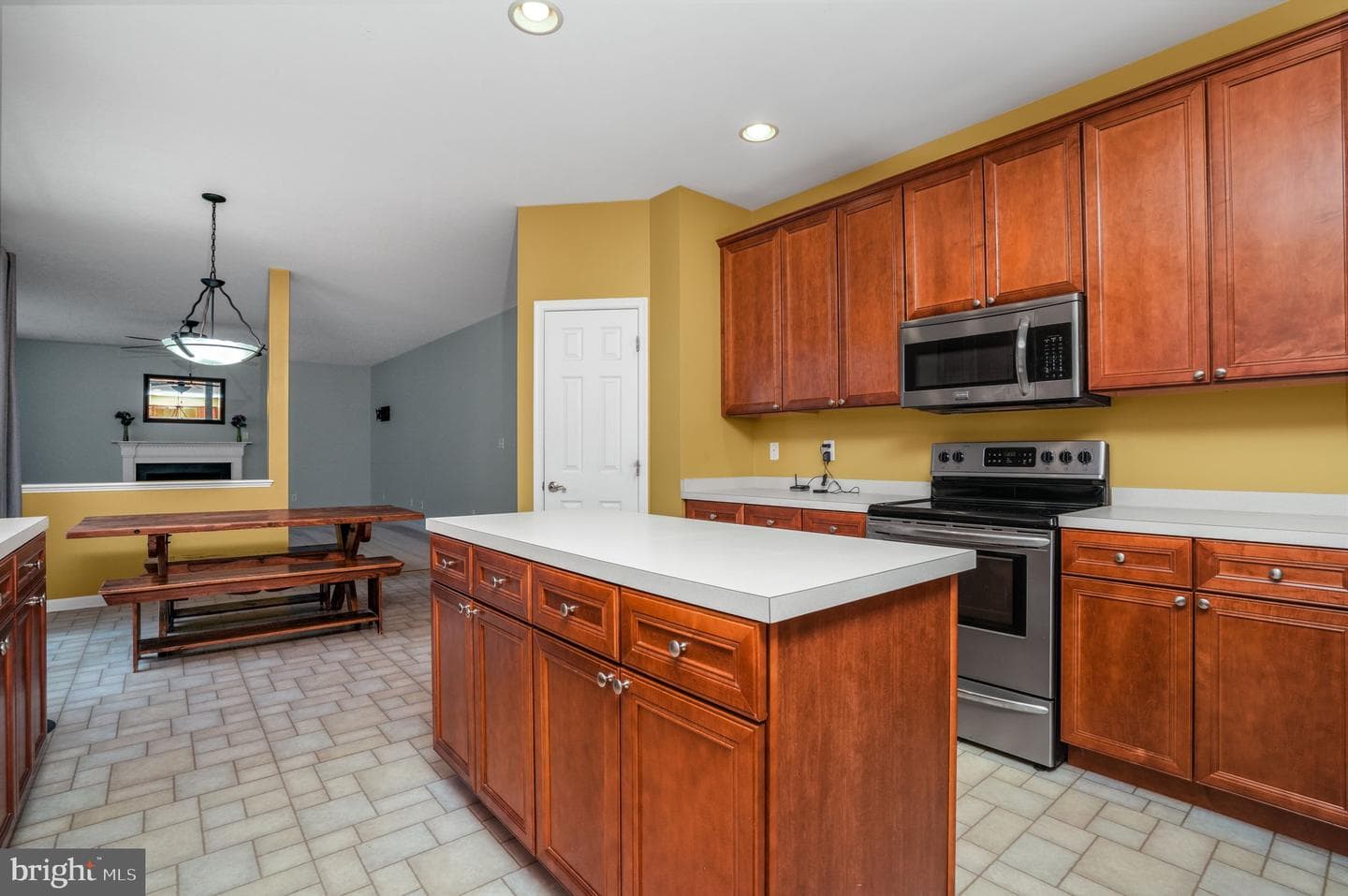 2745 Stockton Road photo 20
