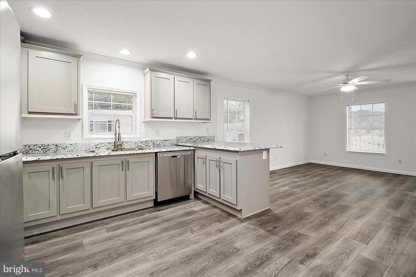 9824 Salt Life Lane photo 13