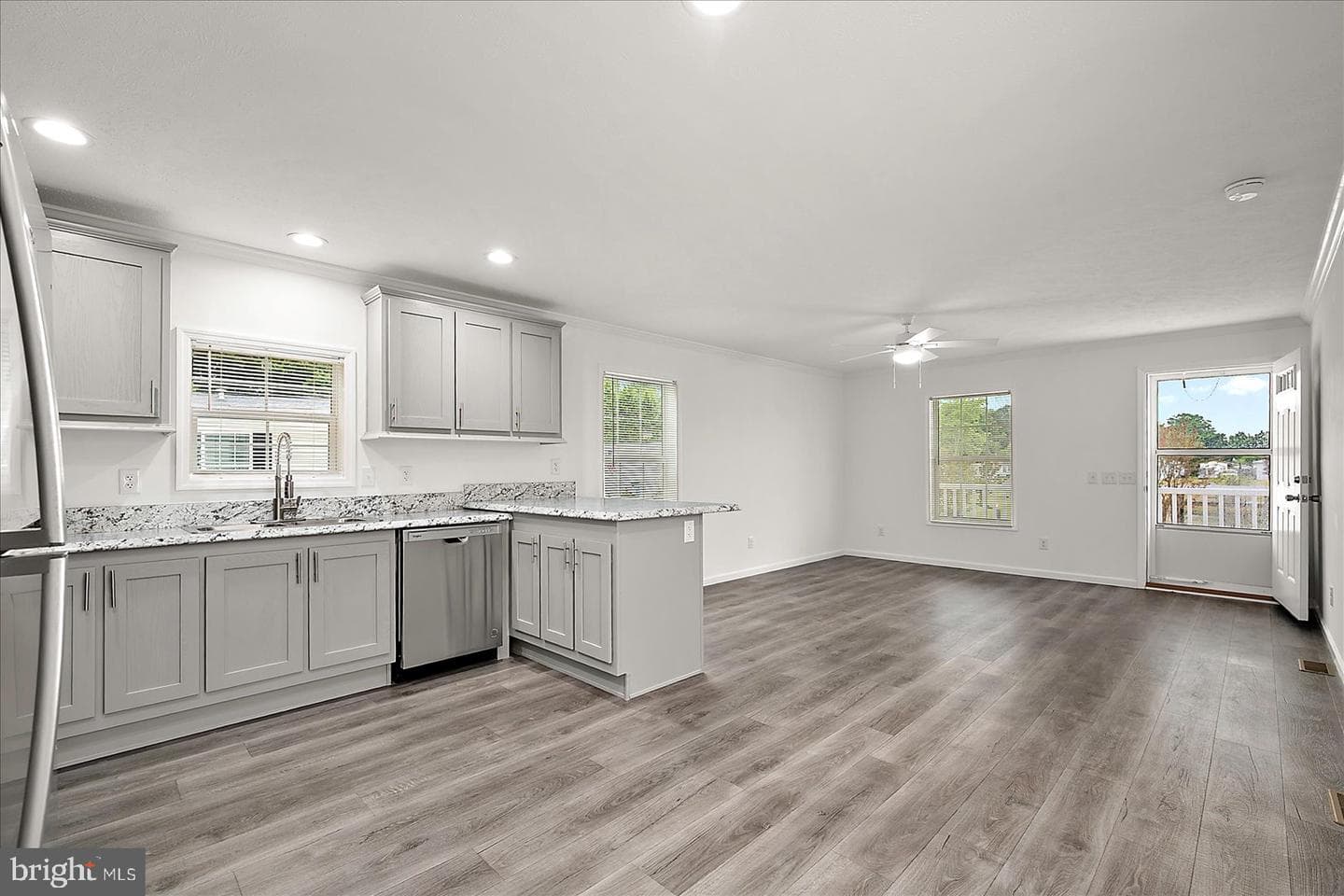 9824 Salt Life Lane photo 15