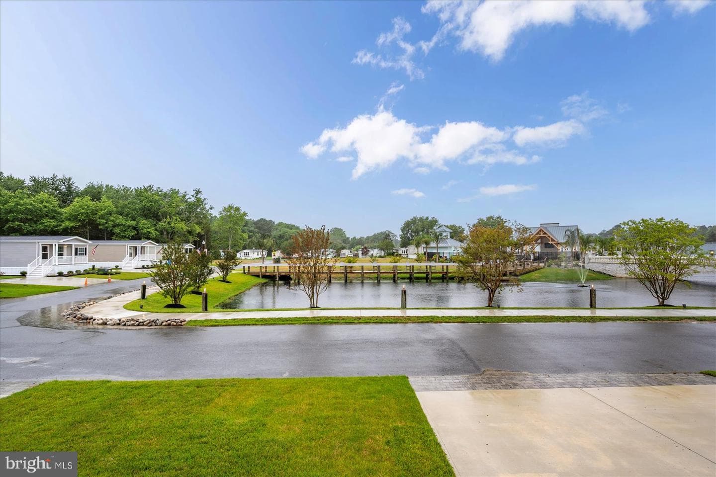9824 Salt Life Lane photo 31