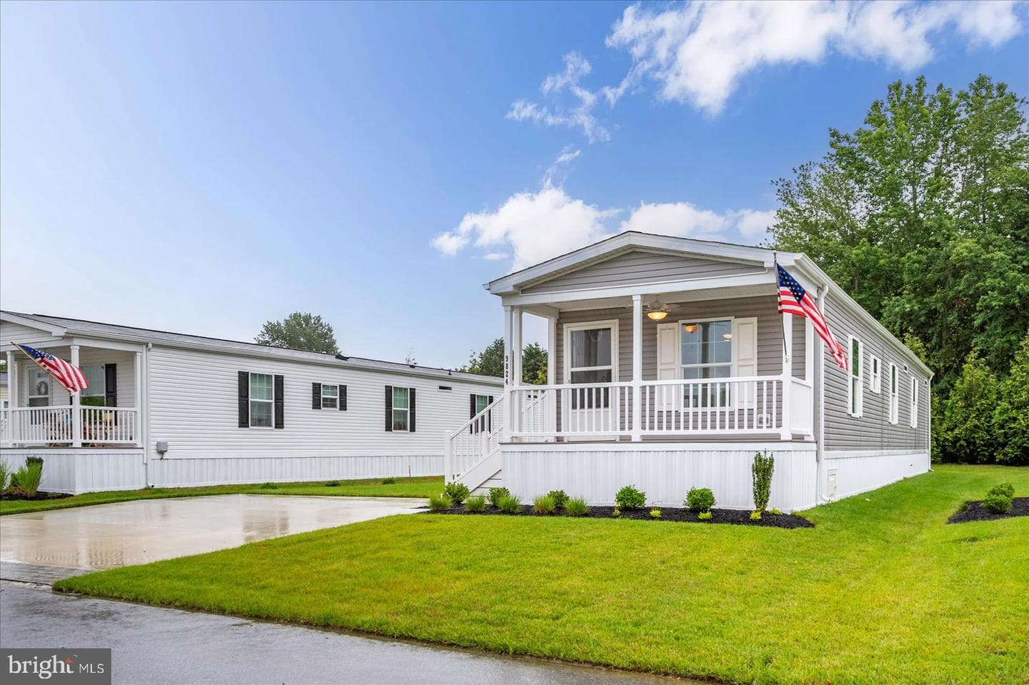 9824 Salt Life Lane photo 35