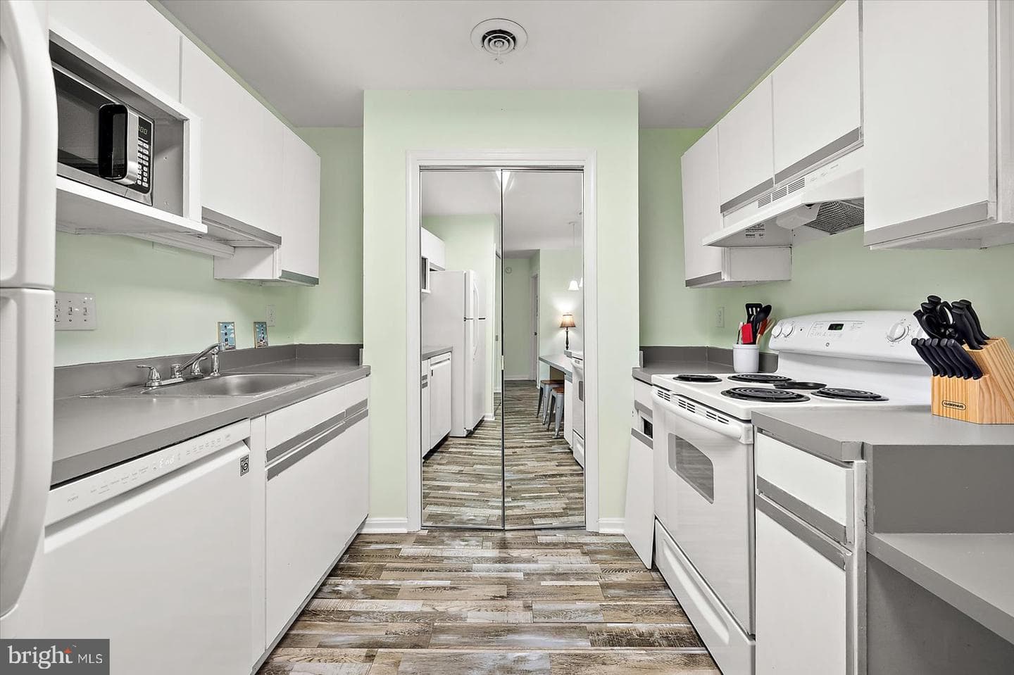 404 141st Street #19 photo 16