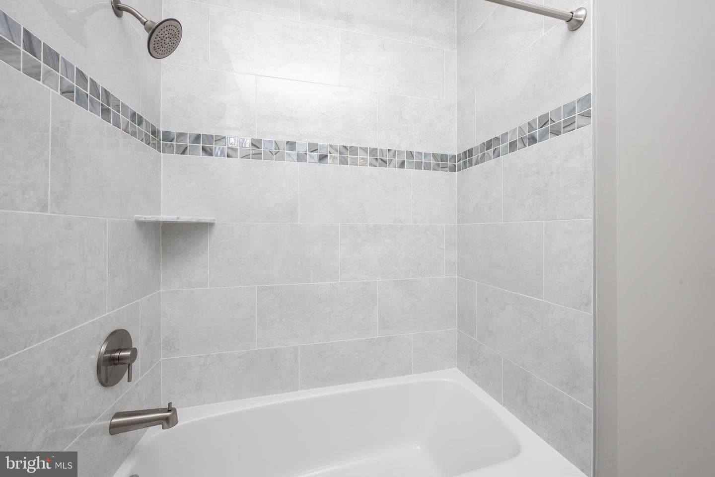 1505 Saint Louis Avenue #301 photo 21