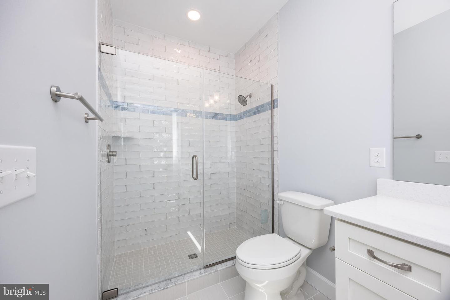 1505 Saint Louis Avenue #301 photo 24