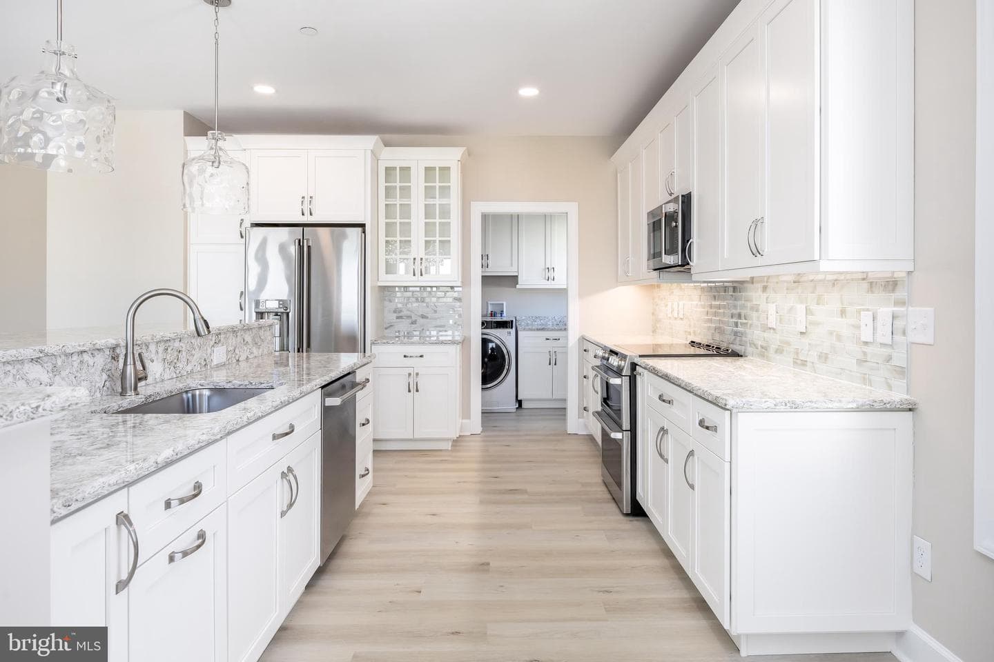 1505 Saint Louis Avenue #301 photo 3