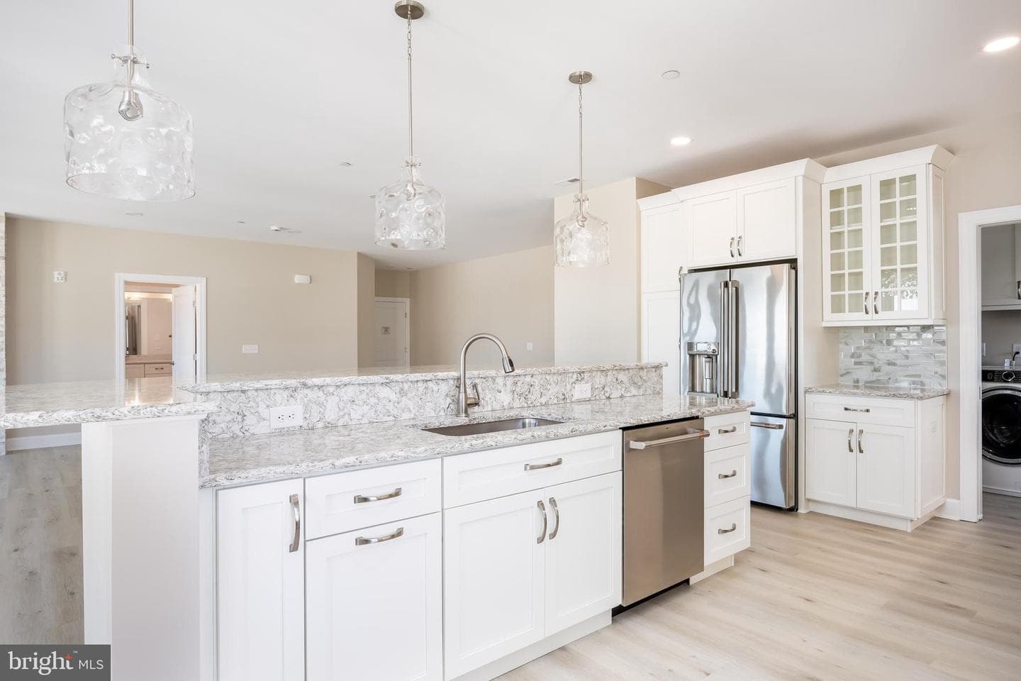 1505 Saint Louis Avenue #301 photo 6