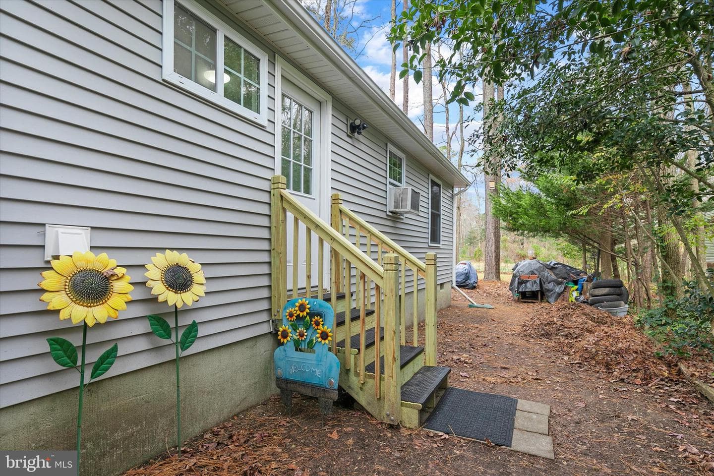 50 Admiral Avenue photo 38