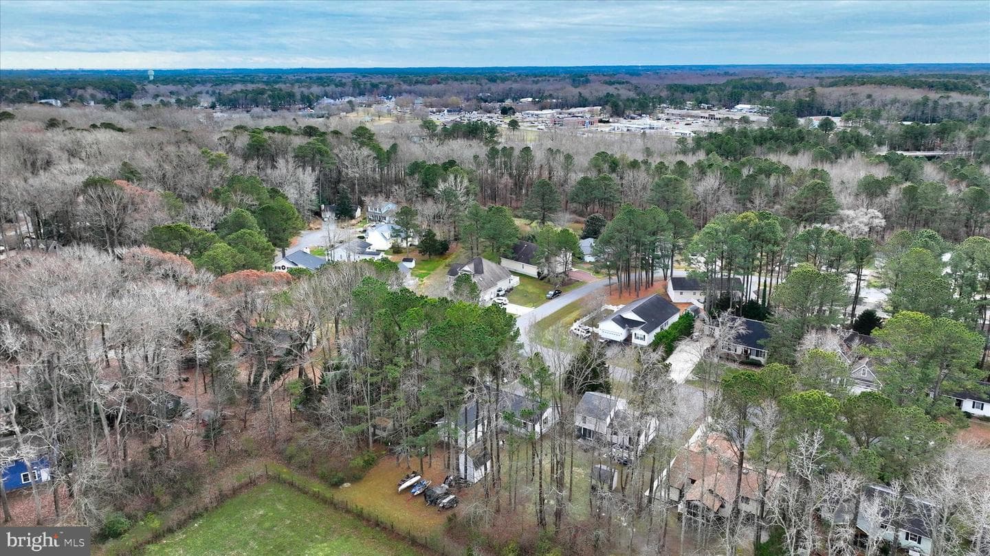50 Admiral Avenue photo 41