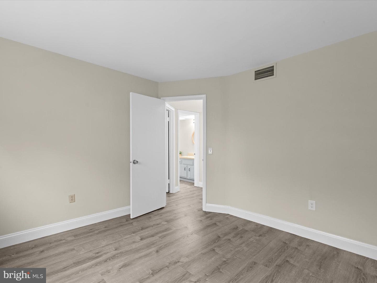 438 Ocean Parkway #4 photo 38