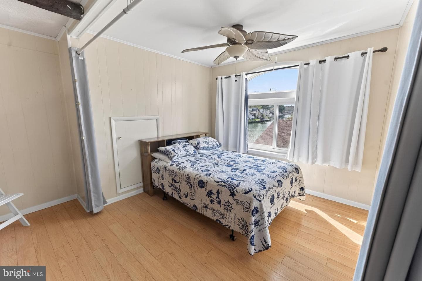 386 Ocean Parkway photo 36