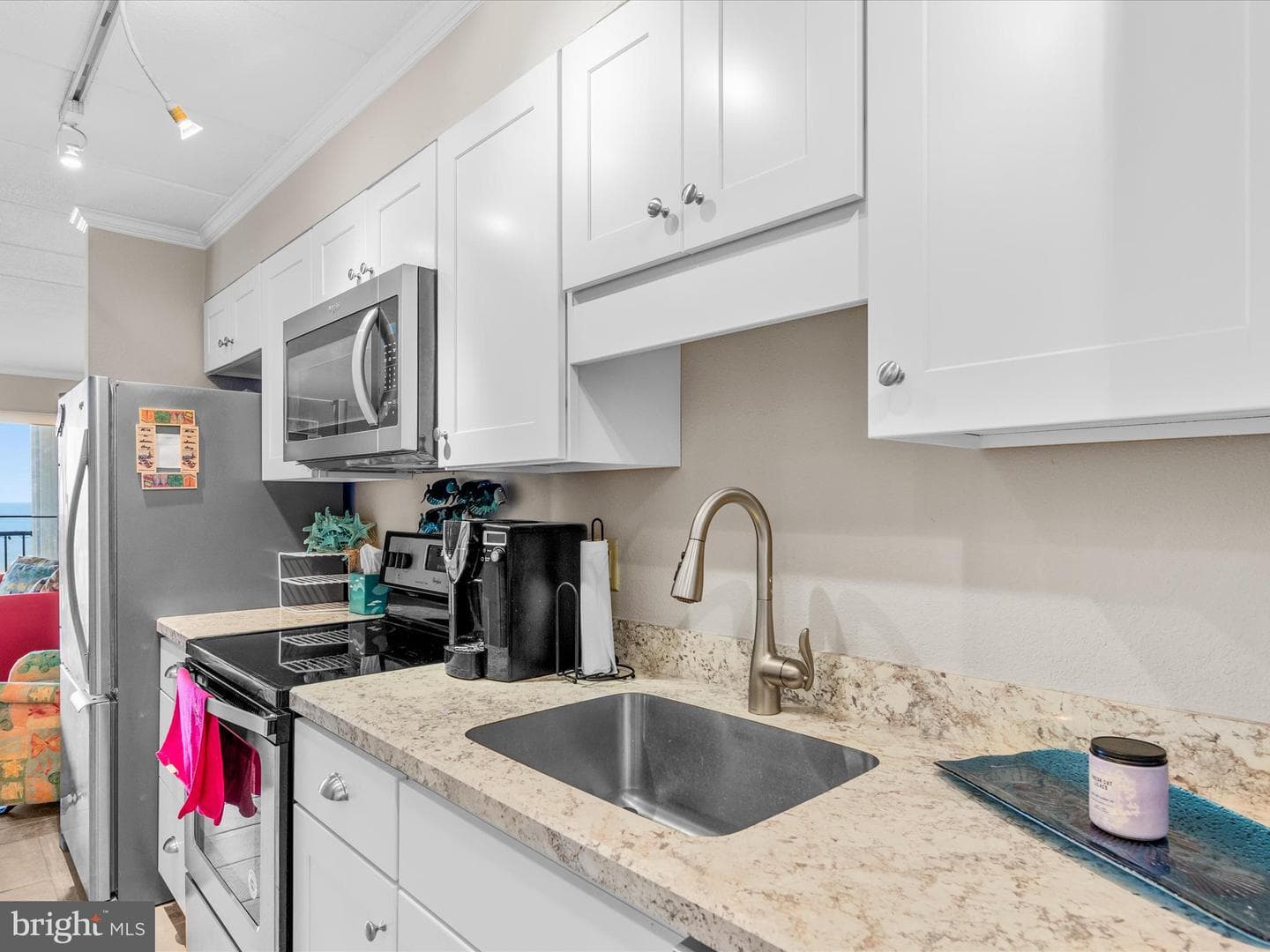 7001 Atlantic Avenue #e2060b photo 8