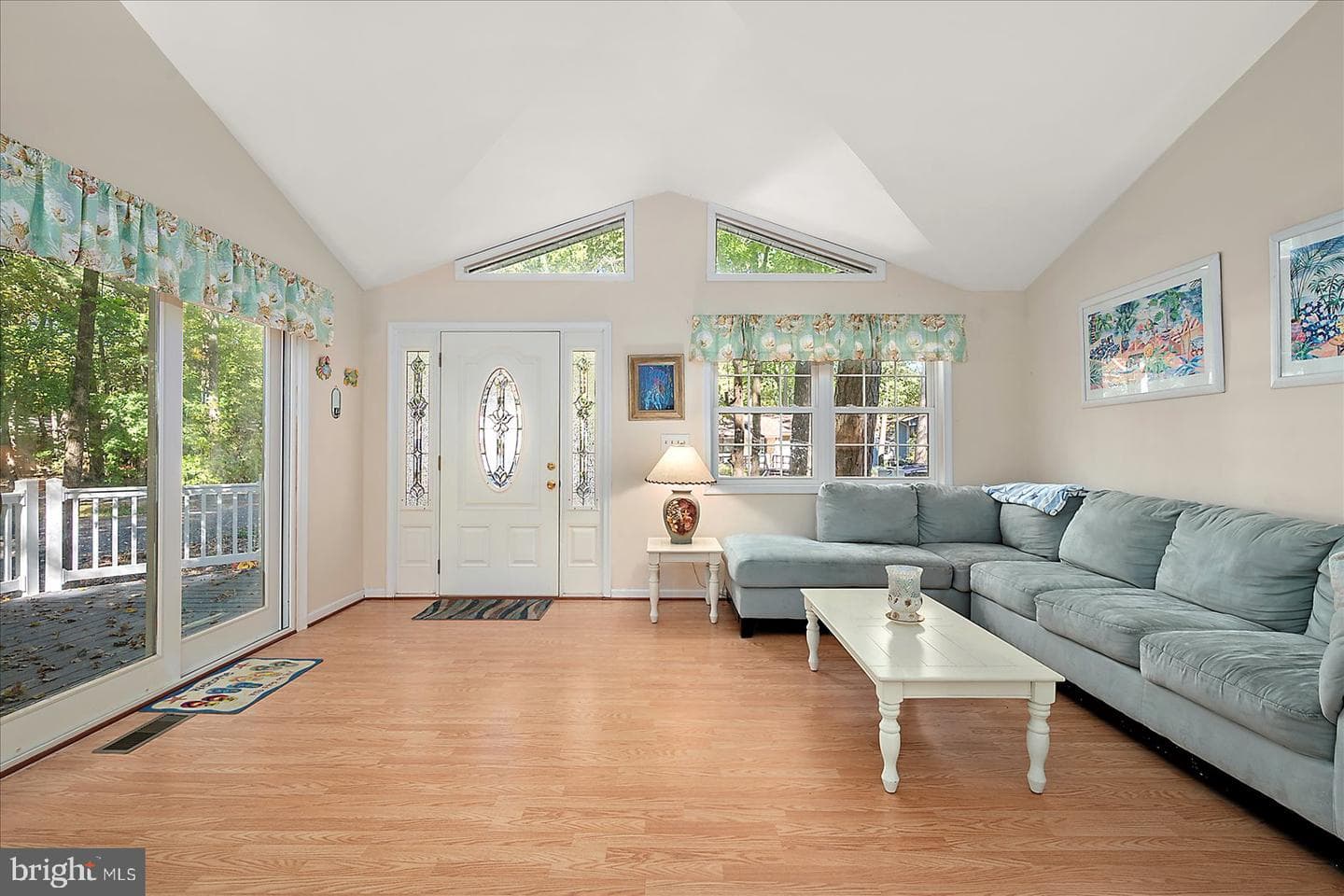 12 Sailors Way photo 6