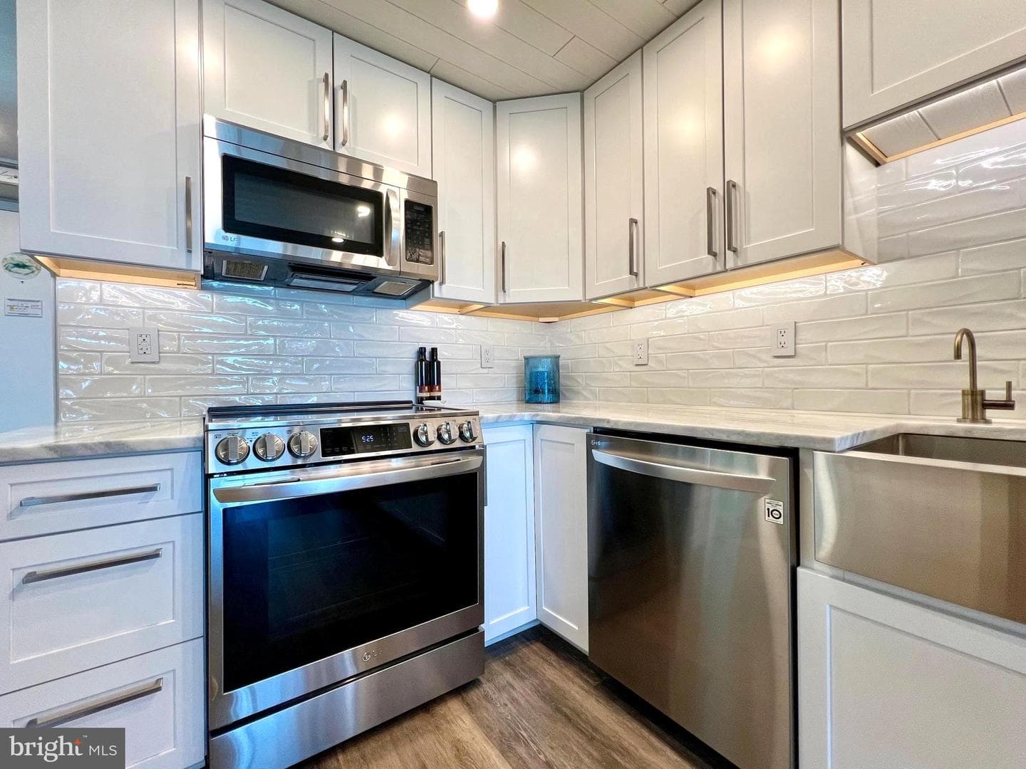 8203 Atlantic Avenue #705 photo 15