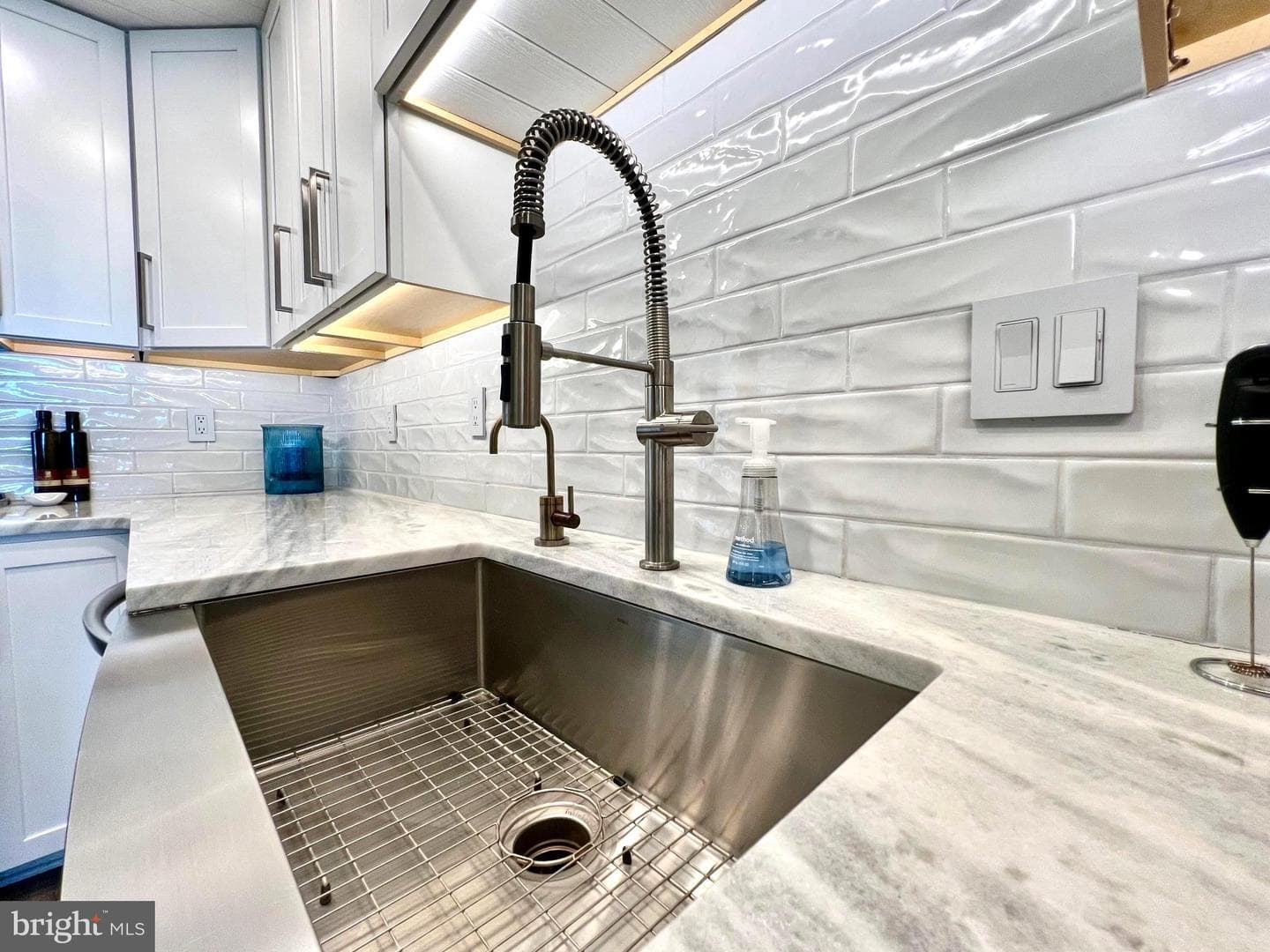 8203 Atlantic Avenue #705 photo 18