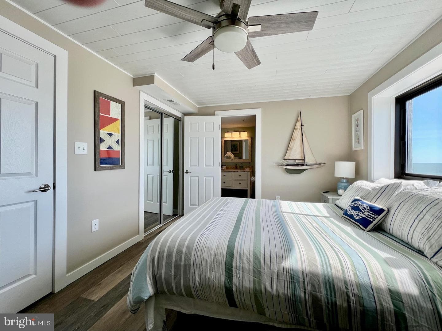 8203 Atlantic Avenue #705 photo 24