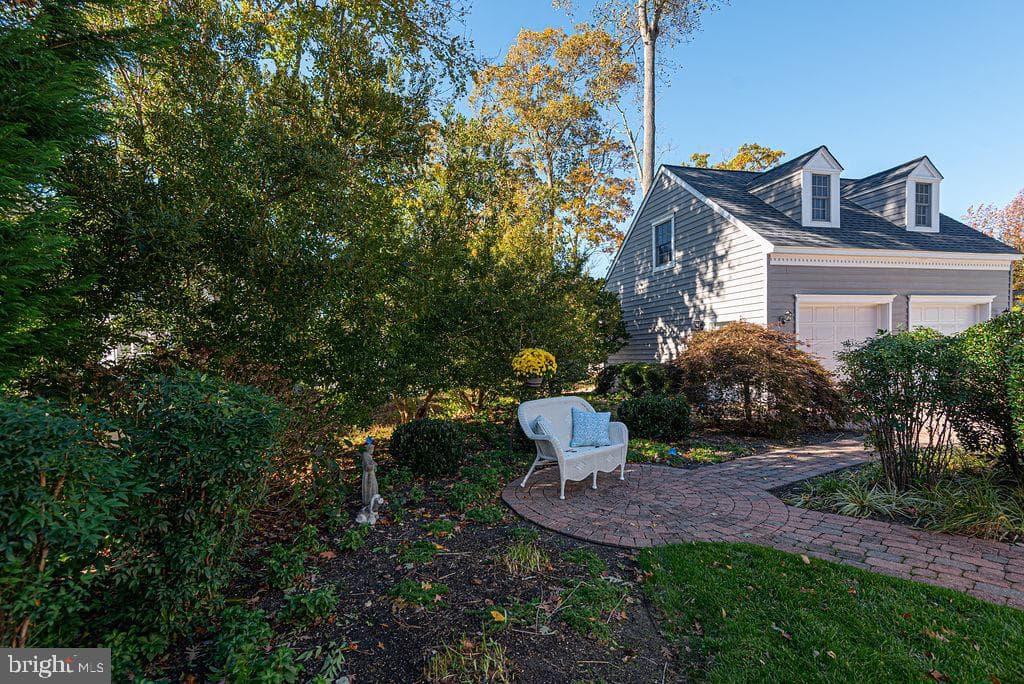1407 N Chase Street photo 78