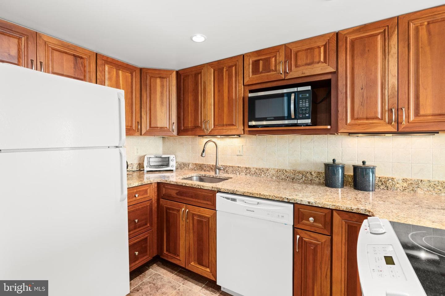 401 Atlantic Avenue #506 photo 21