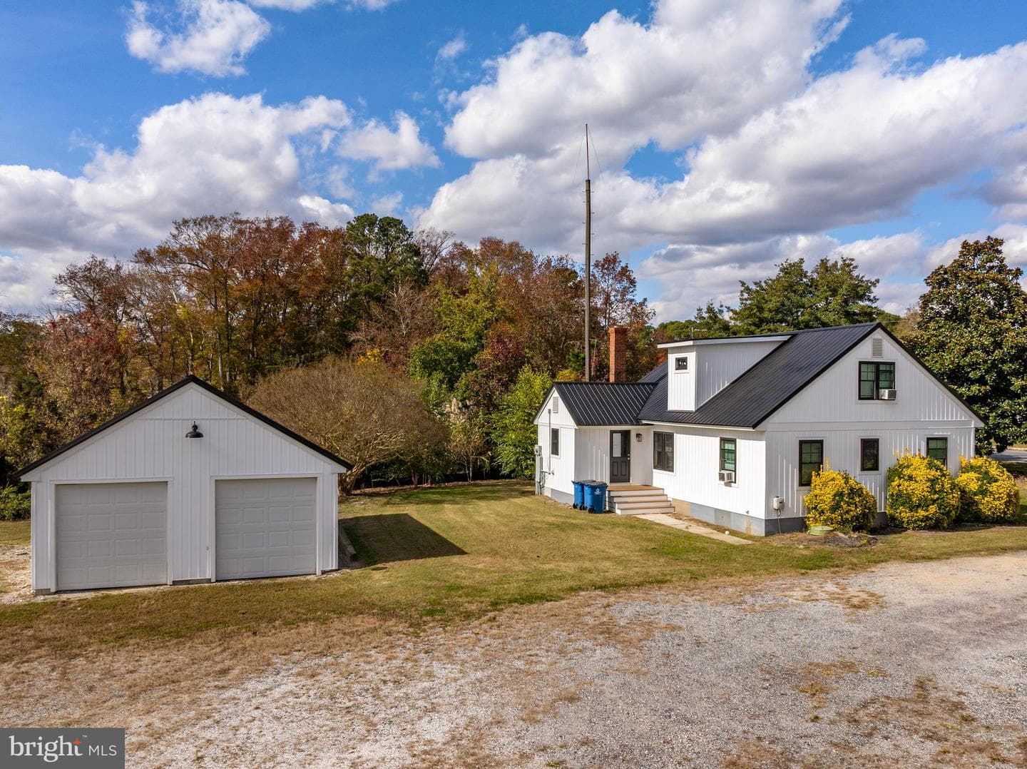 11212 Gum Point Road photo 5