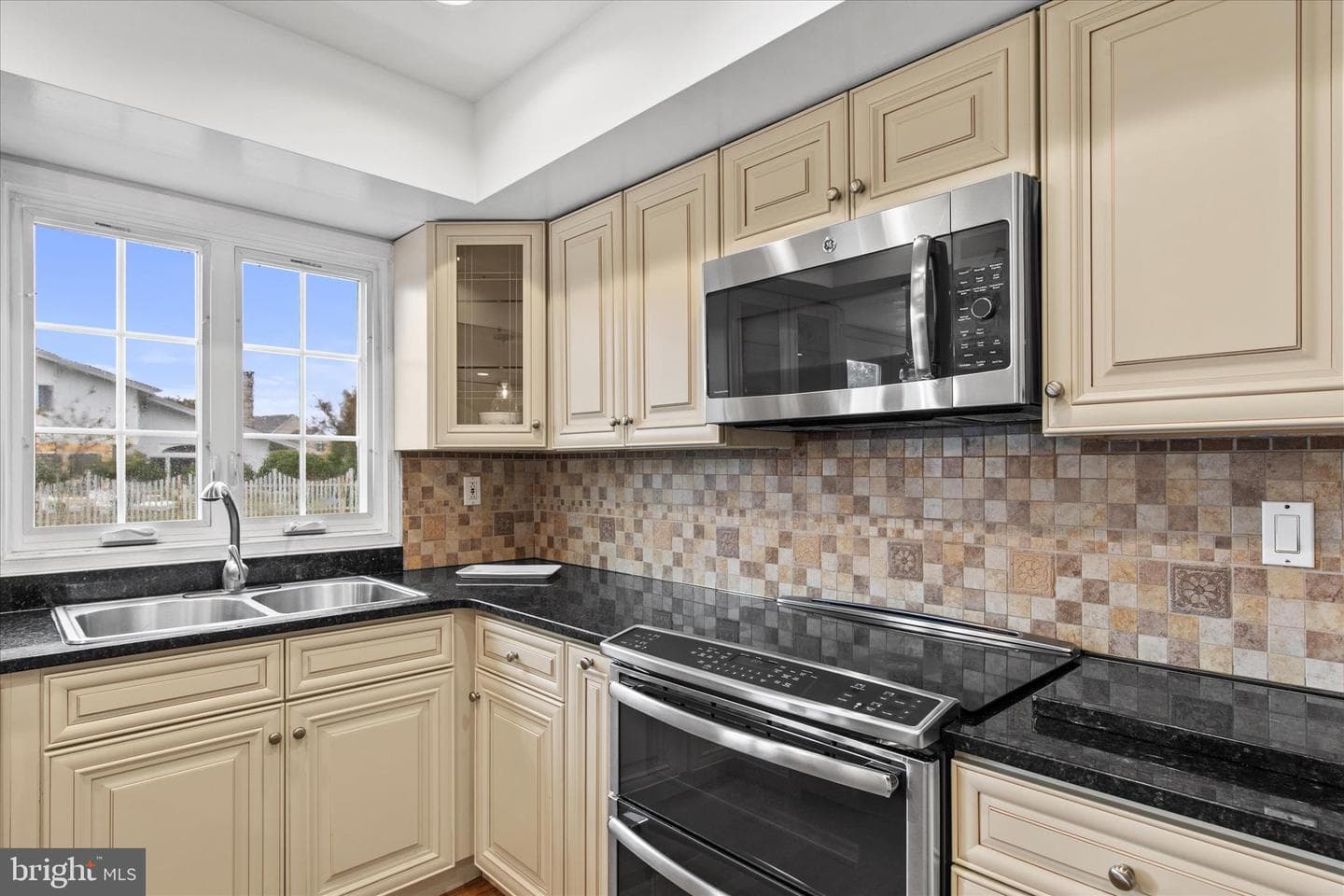 12943 Windy Dr photo 10