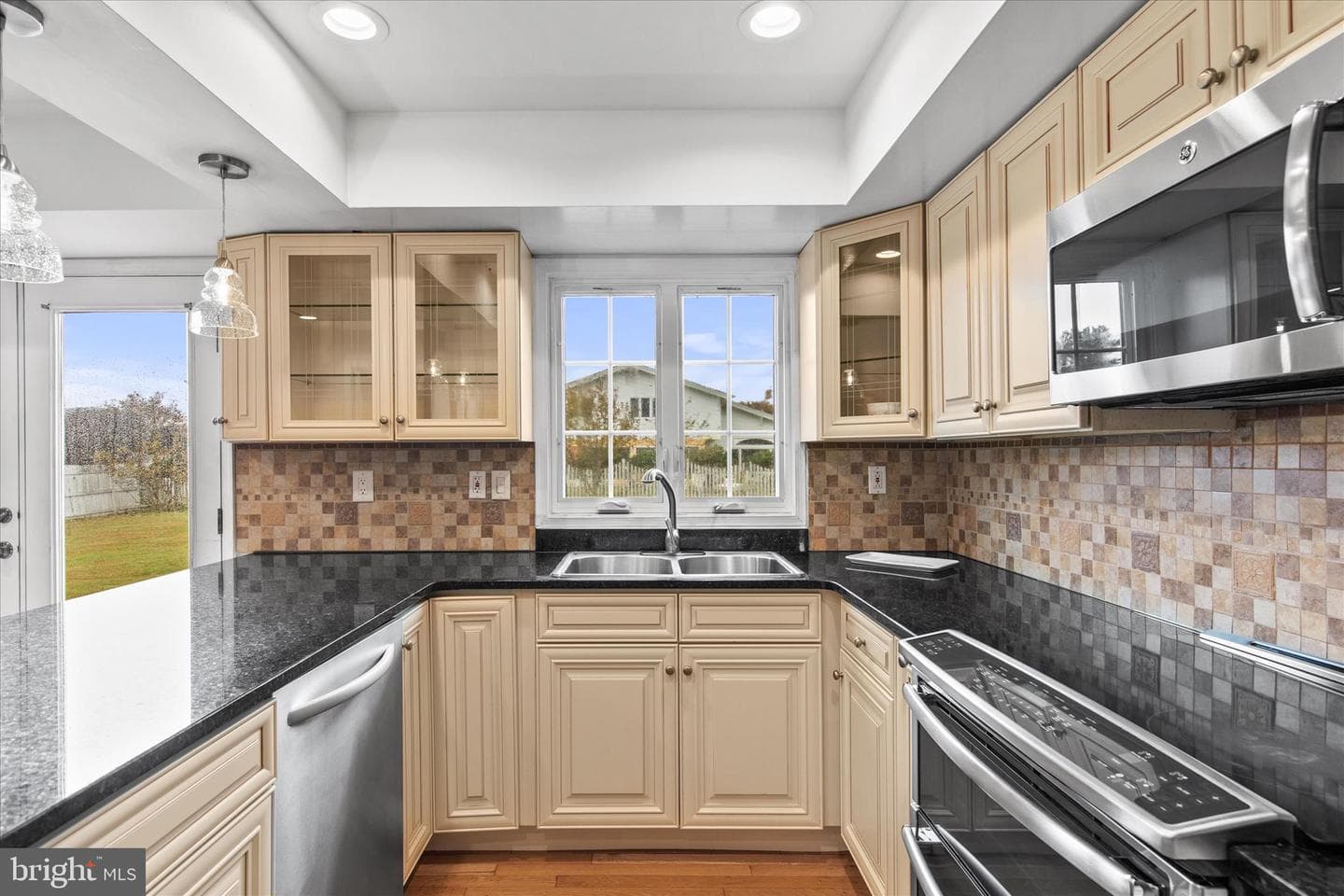 12943 Windy Dr photo 13
