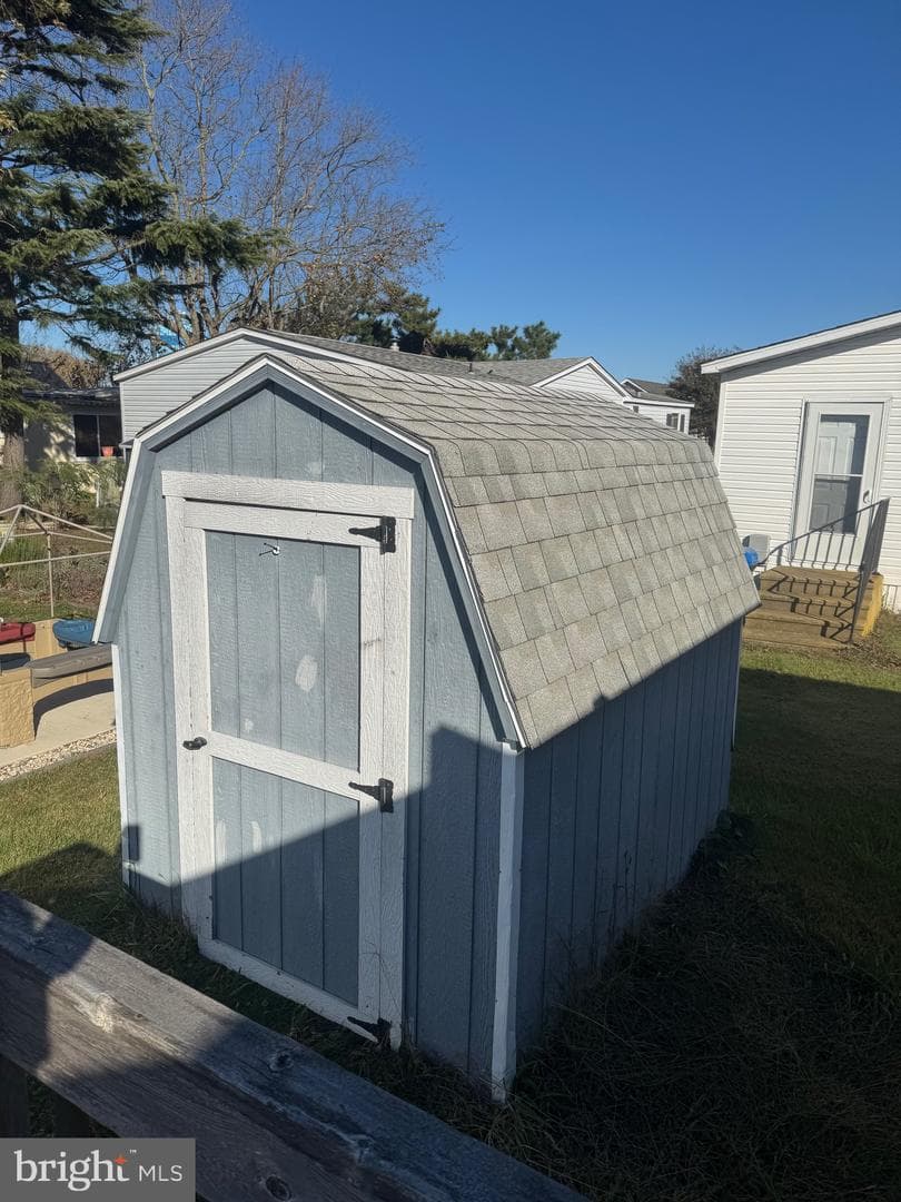 13318 Colonial Road photo 13