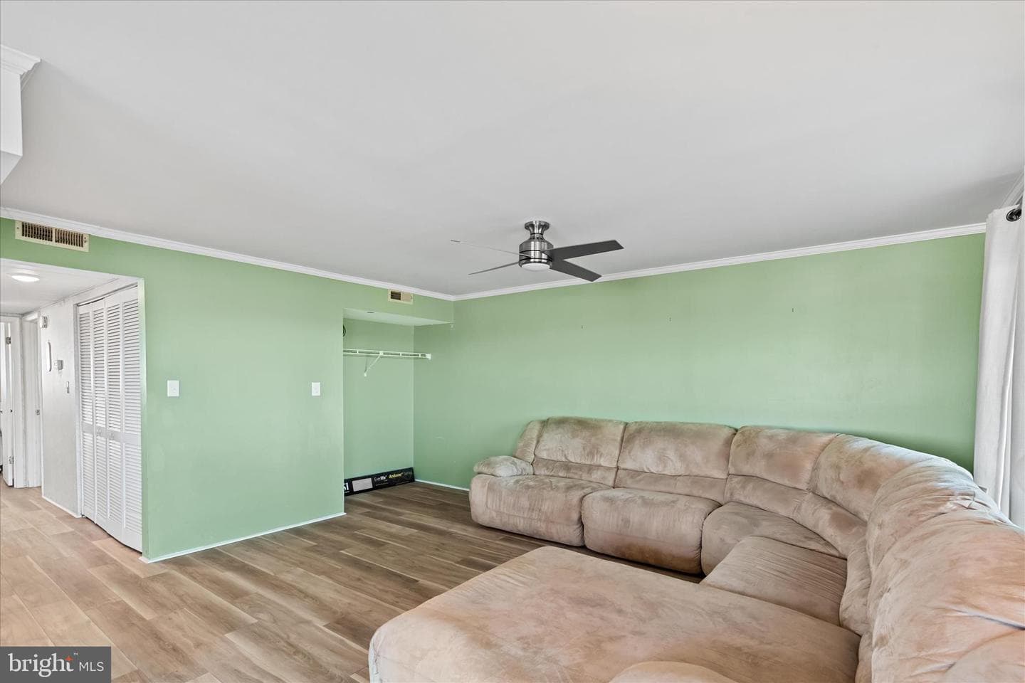 8 89th Street #402 photo 22