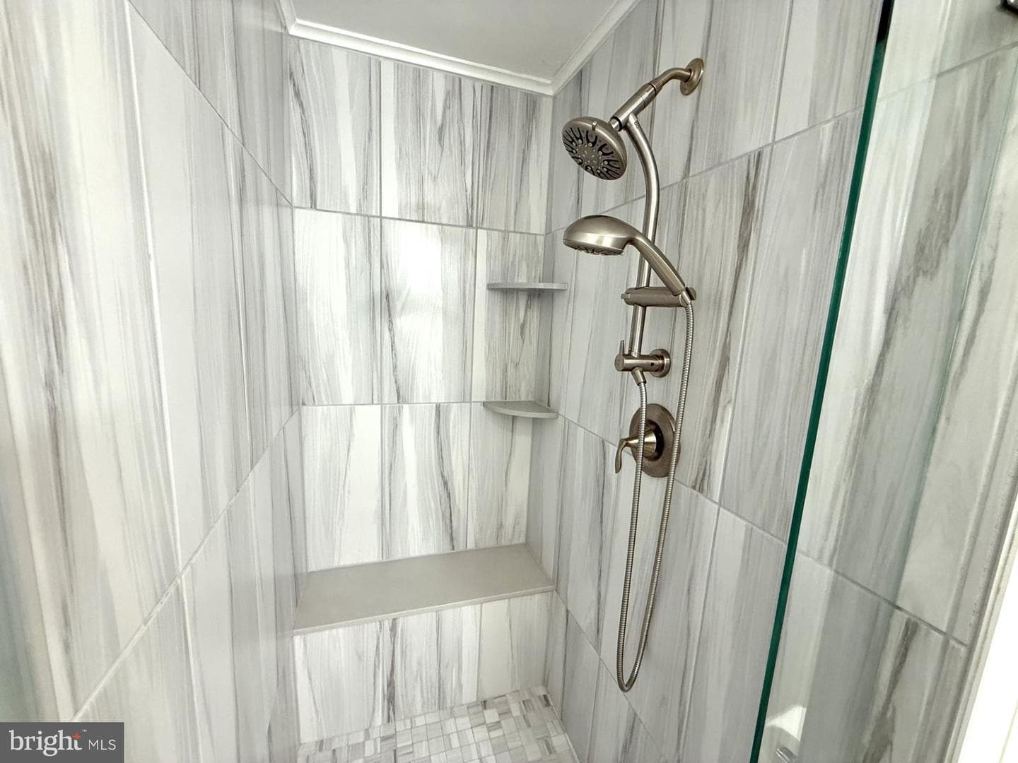 16 Hickory Way photo 28